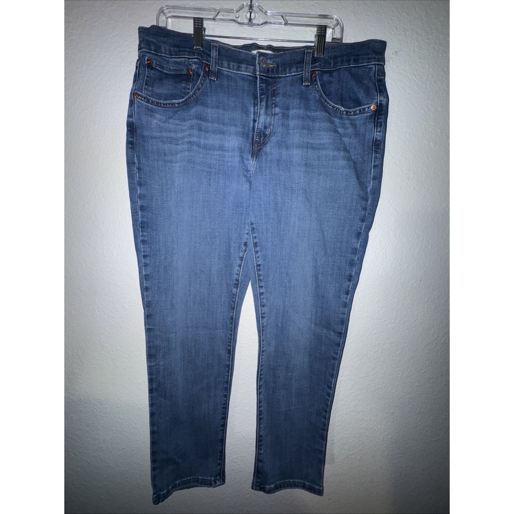 🐴 Levi's Jeans Women's Boyfriend Jean  Size 32W 27L Cute Denim Casual